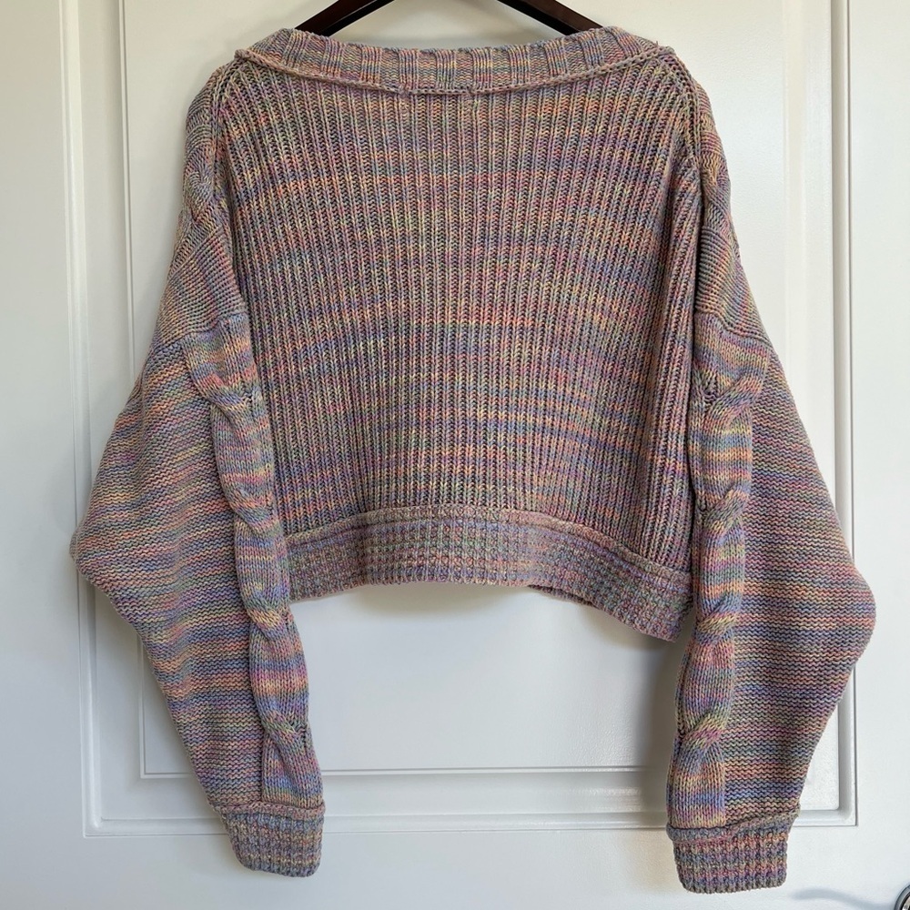Urban Outfitters Hazel Notch Neck Cable Knit Cropped Pastel Sweater - Picture 3 of 8